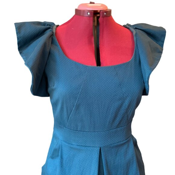 PINK MARTINI - Green dress - flair sleeves - midi lengh - medium - Picture 10 of 14